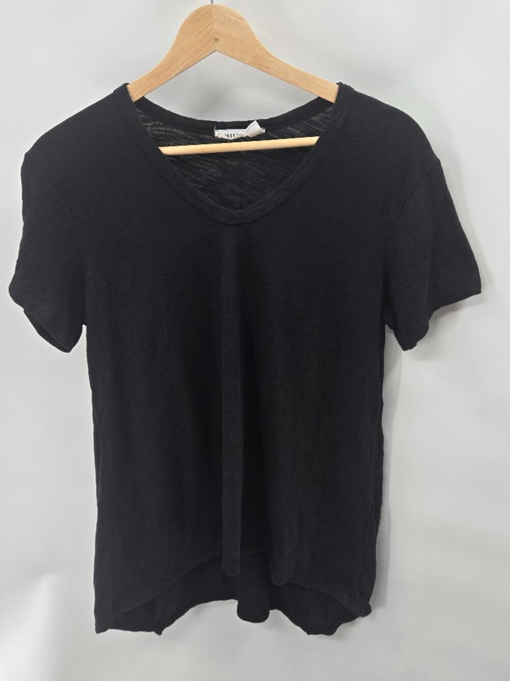 Wilt Black Shrunken V-Neck Shirttail 100% Cotton Short Sleeved Top Size Small